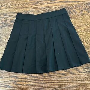 Aritzia Sunday Best Olive Micro Pleated Skirt Black, size 0
